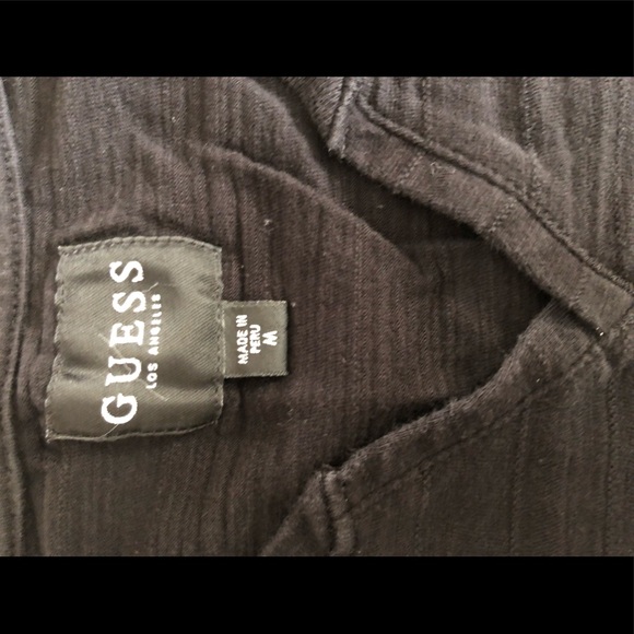 Black Guess Long Sleeve - Picture 3 of 3